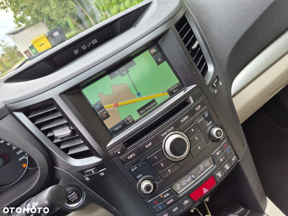 Subaru Outback - 12