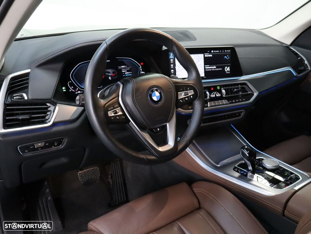 BMW X5 xDrive45e - 5