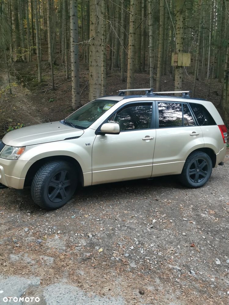 Suzuki Grand Vitara - 9