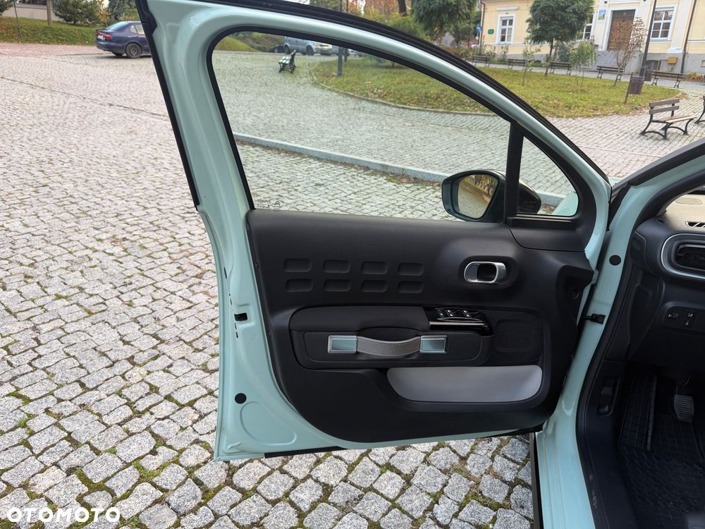 Citroën C3 BlueHDi 100 S&S FEEL - 25