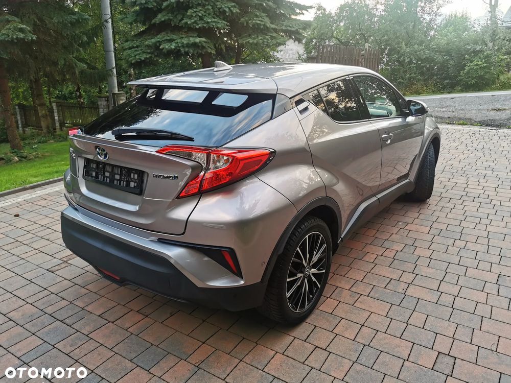 Toyota C-HR Lounge - 7
