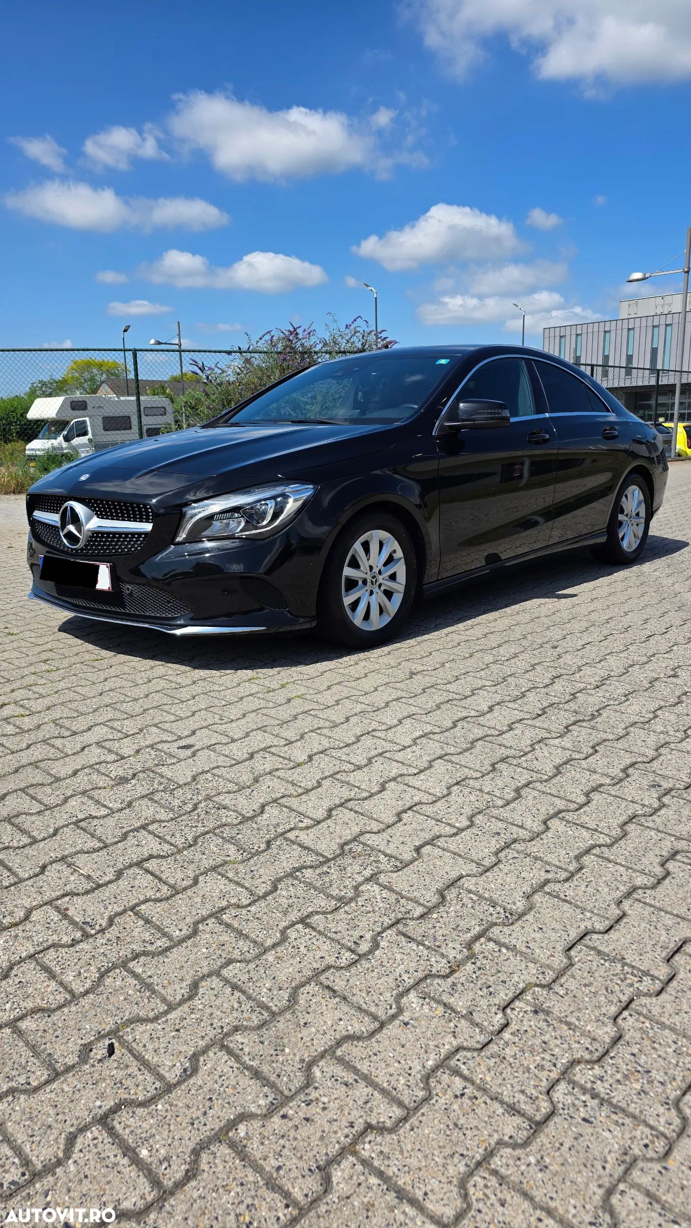Mercedes-Benz CLA 220 (CDI) d 4Matic 7G-DCT Urban - 1