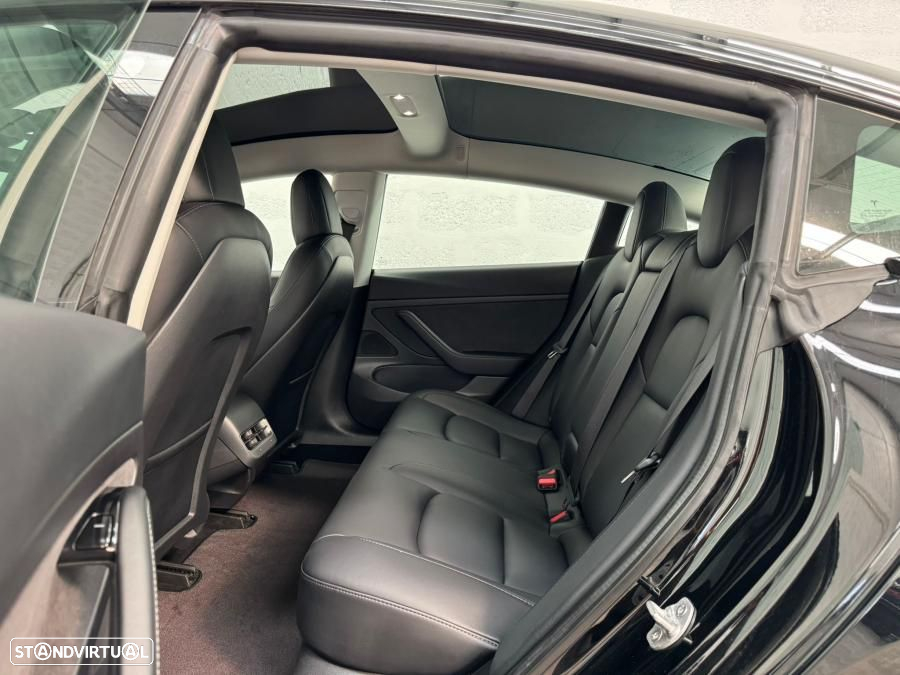 Tesla Model 3 Standard Range Plus RWD - 38