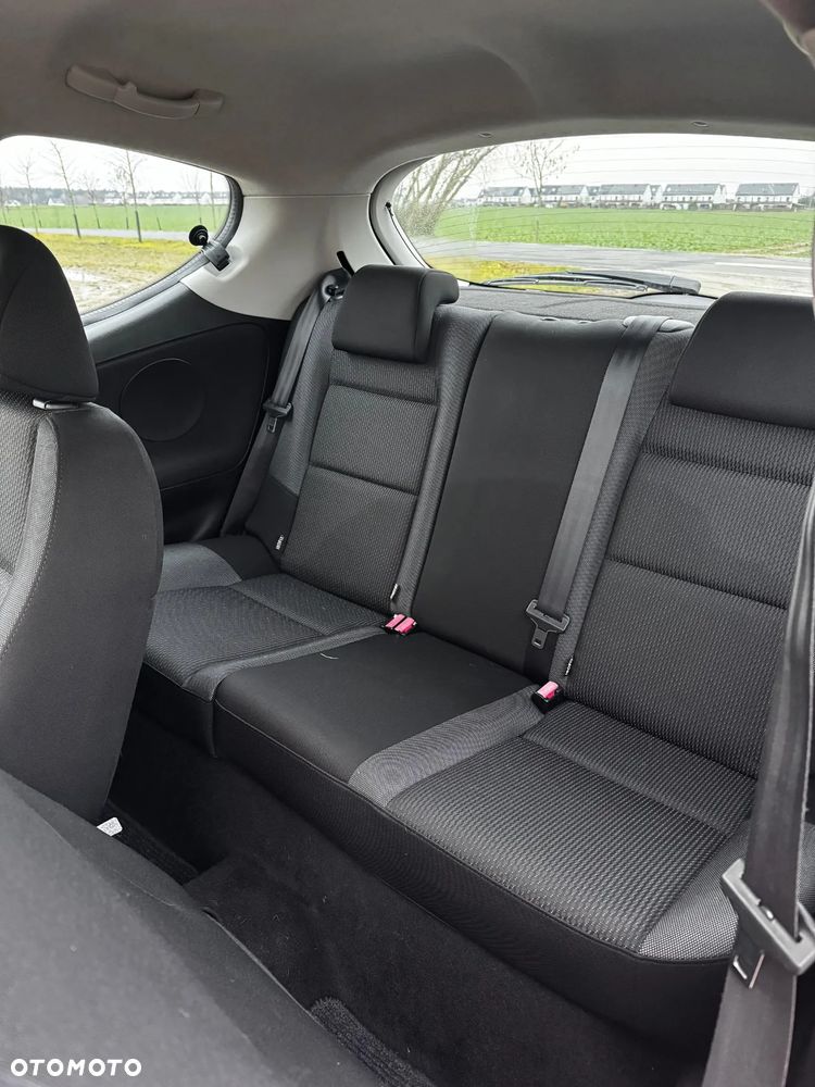 Peugeot 207 1.4 Trendy - 13