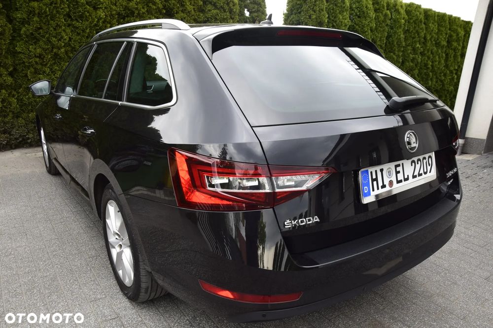 Skoda Superb 2.0 TDI 4x4 Style - 16