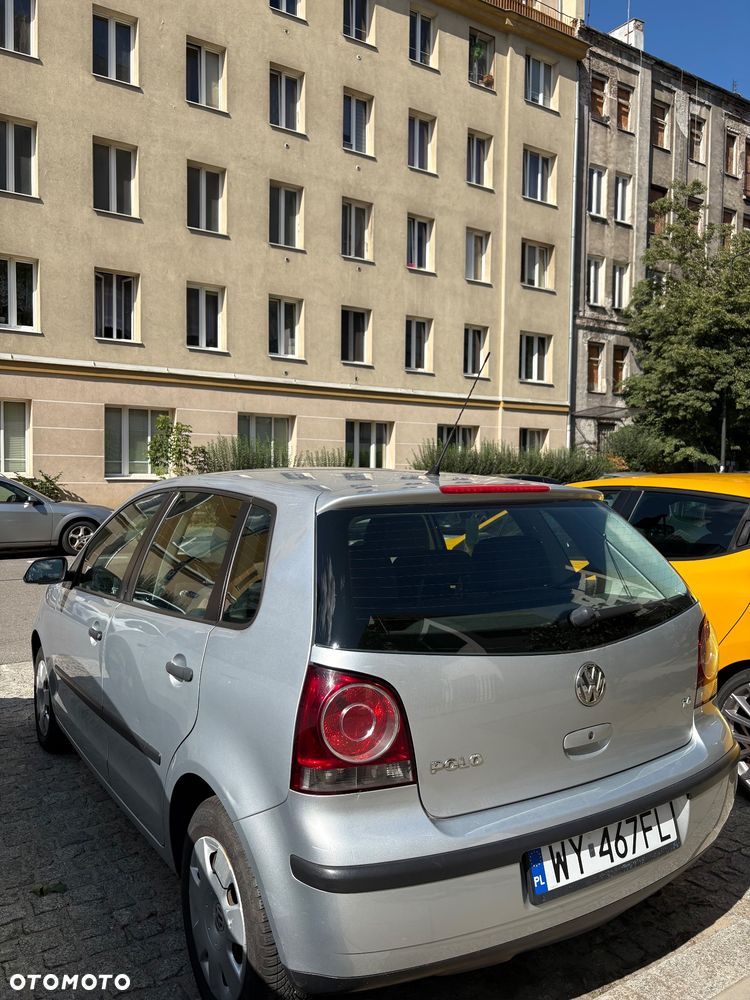 Volkswagen Polo 1.4 16V Trendline - 3