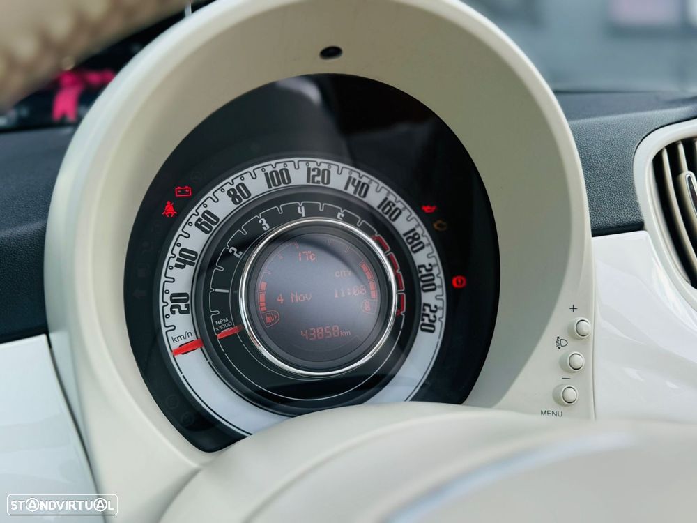 Fiat 500C 1.0 Hybrid Lounge - 25