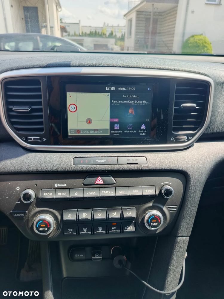 Kia Sportage - 16
