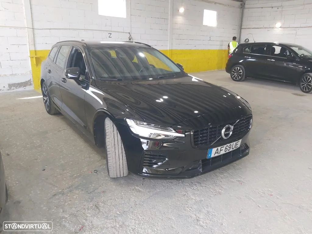 Volvo V60 2.0 T6 AWD TE R-Design Expression - 4