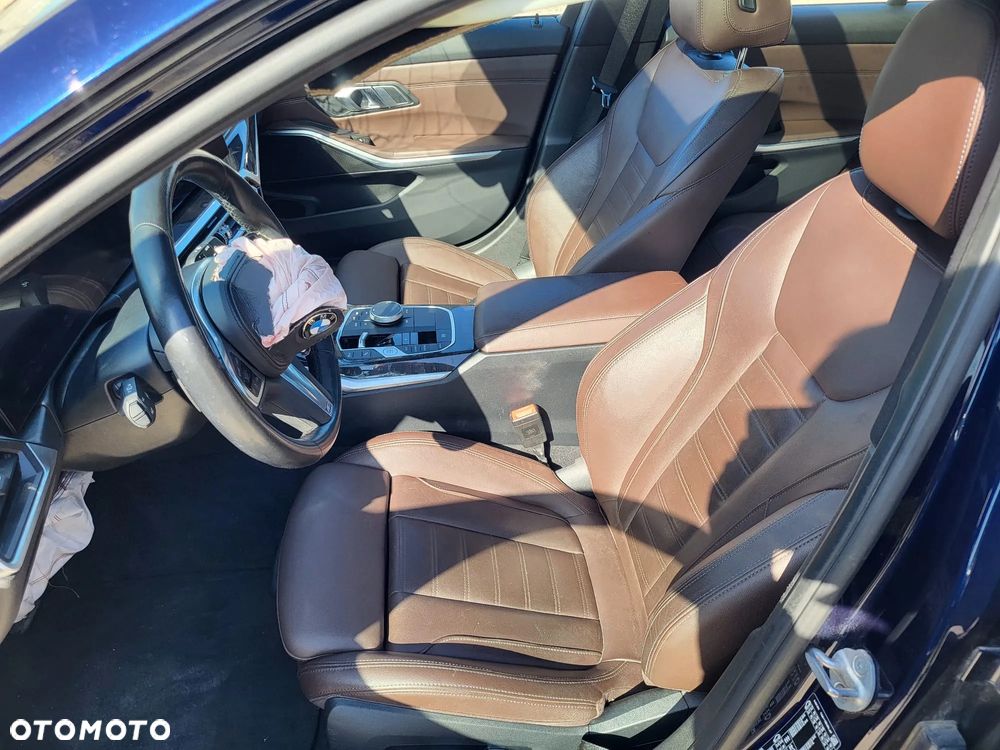 BMW Seria 3 M340d xDrive - 26