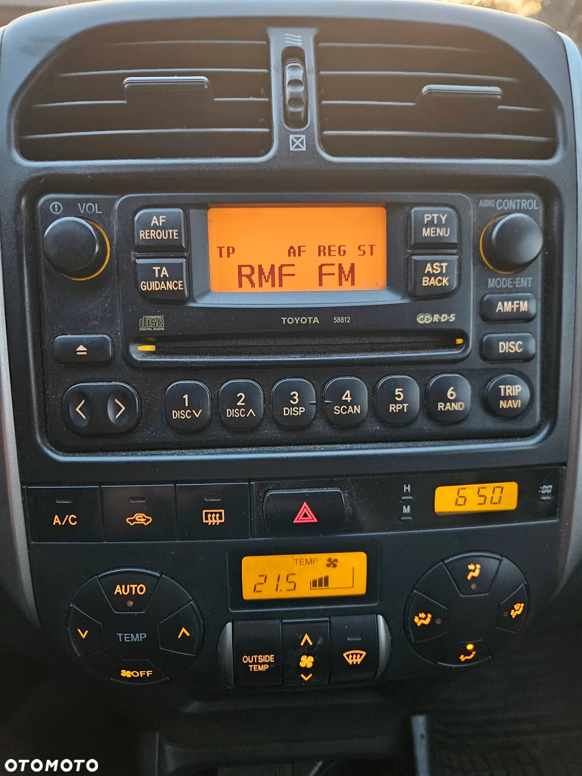 Toyota RAV4 2.0 D-4D 4x4 - 7