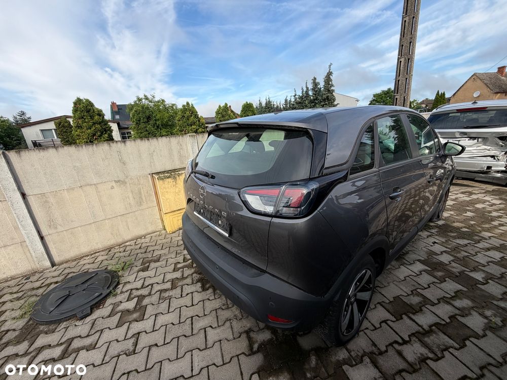 Opel Crossland - 3