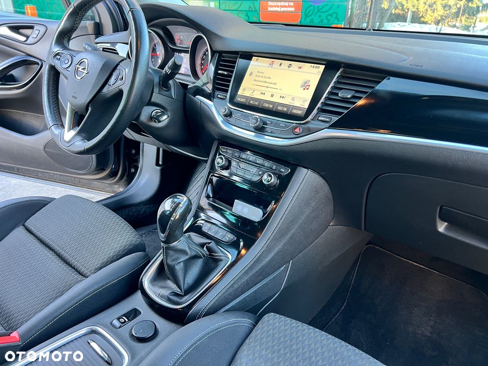 Opel Astra 1.4 Turbo Start/Stop Business - 17