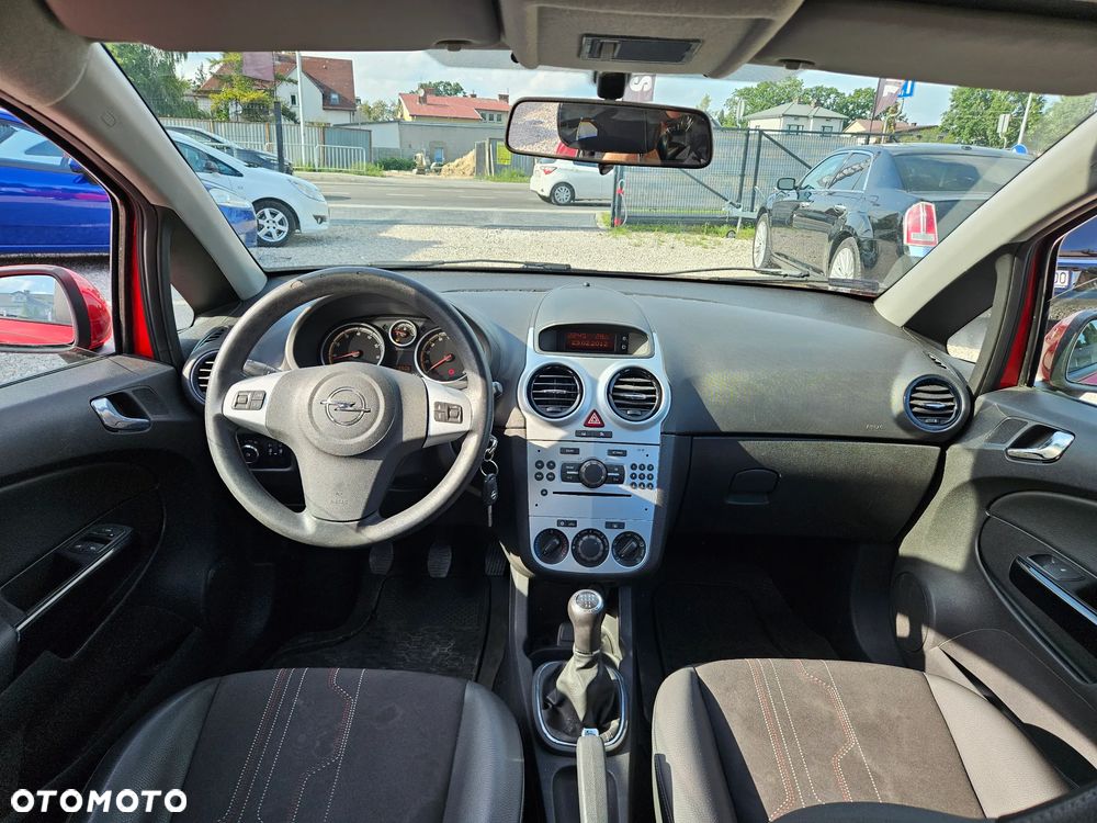 Opel Corsa 1.2 16V Essentia - 10