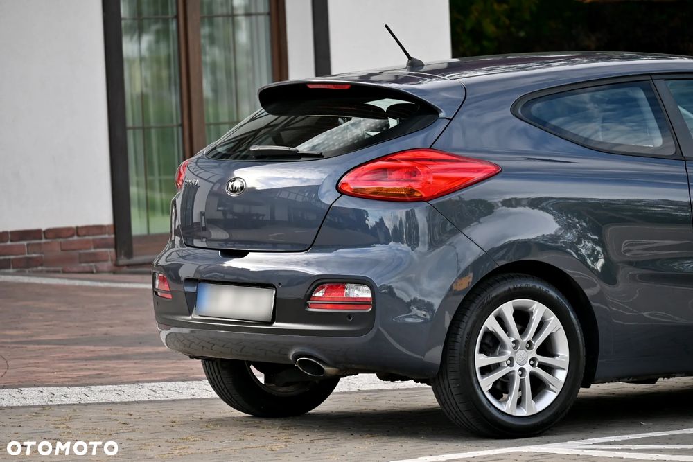Kia ProCeed 1.6 GDI Vision - 23