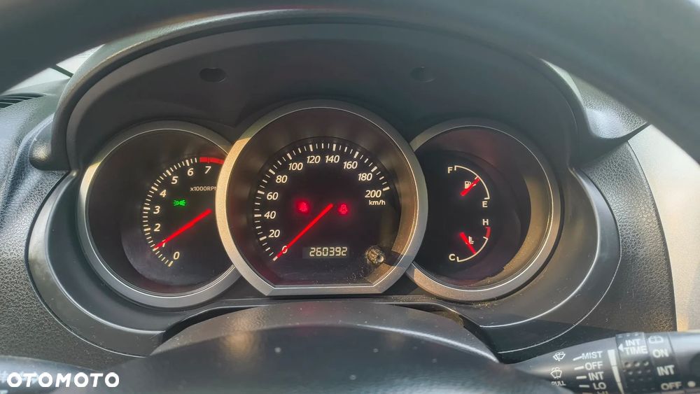 Suzuki Grand Vitara 2.0 - 15