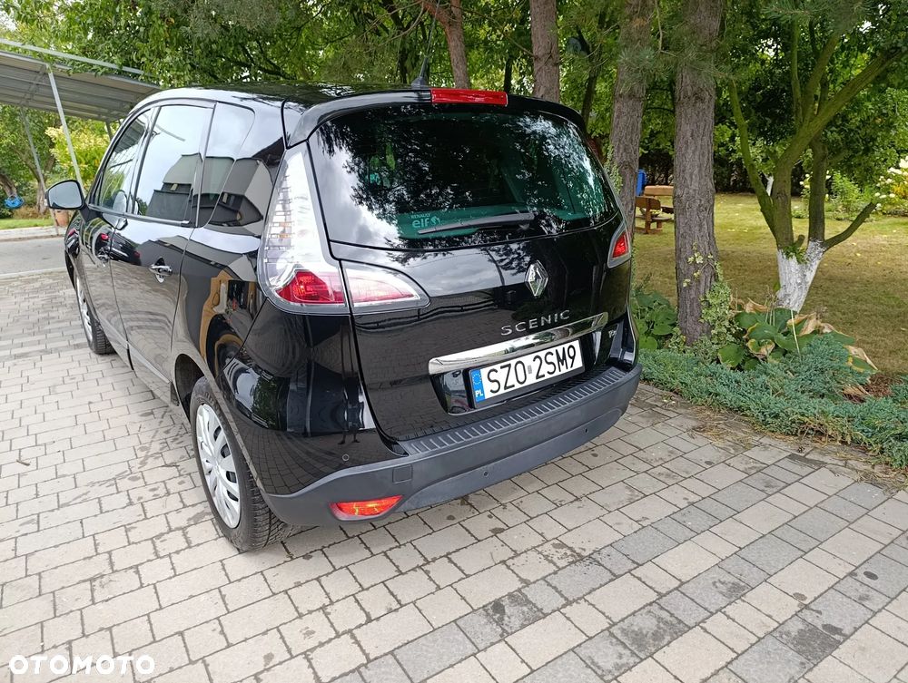 Renault Scenic - 17