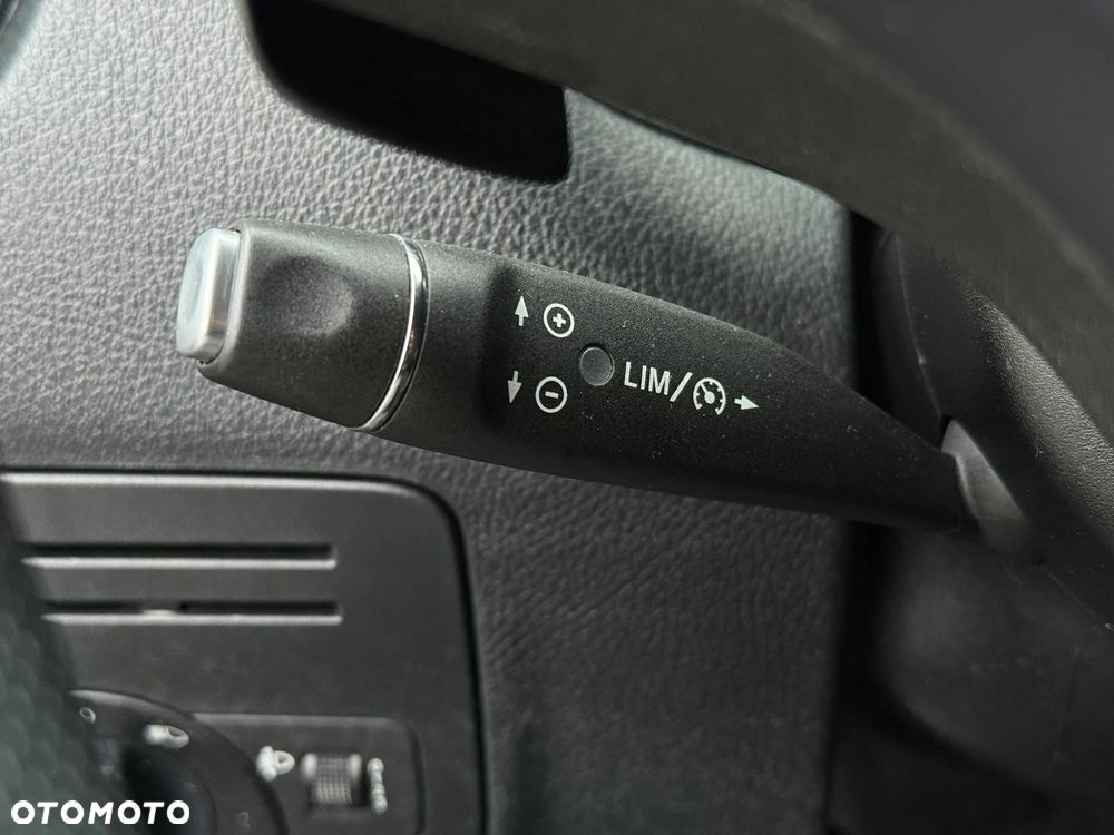 Mercedes-Benz Vito - 15