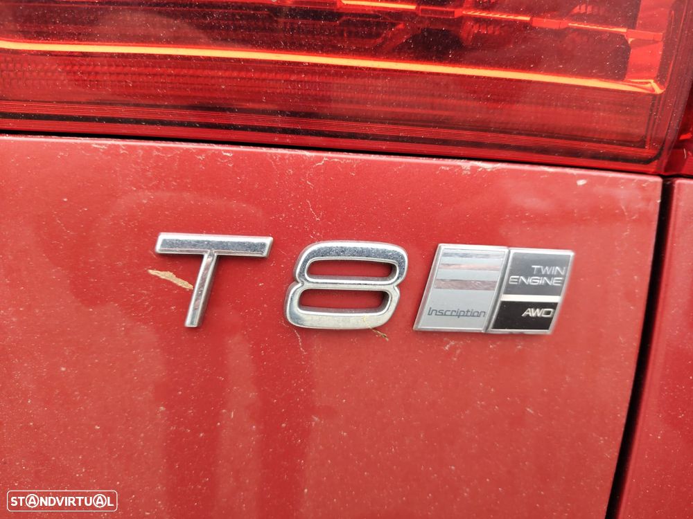 Volvo XC 60 2.0 T8 PHEV Inscription AWD - 17