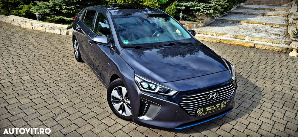 Hyundai IONIQ 1.6 GDI Premium - 22