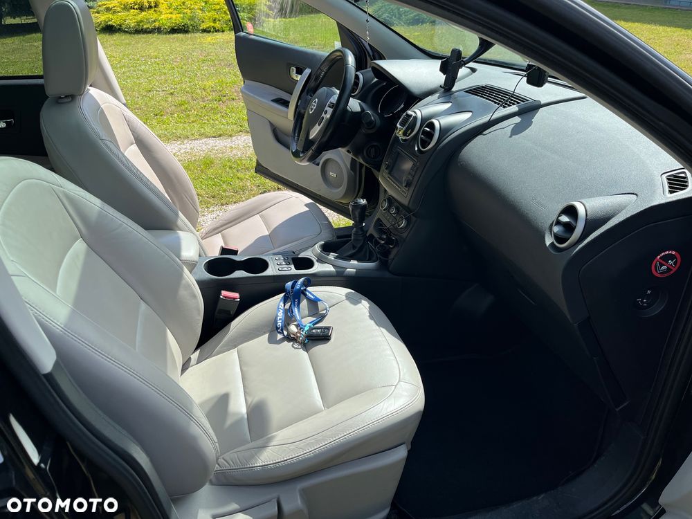 Nissan Qashqai 1.5 dCi Tekna - 12