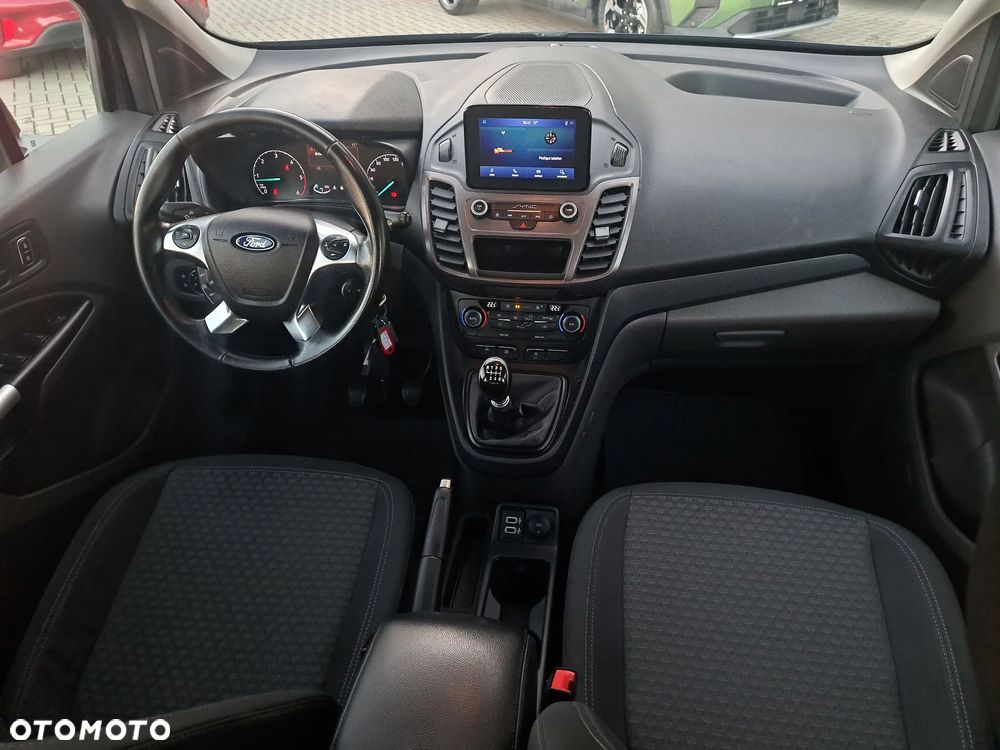 Ford Transit Connect - 16