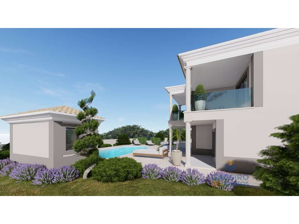 Moradia Tradicional T4, com garagem e piscina Inserida num lote de ... - Grande imagem: 3/11