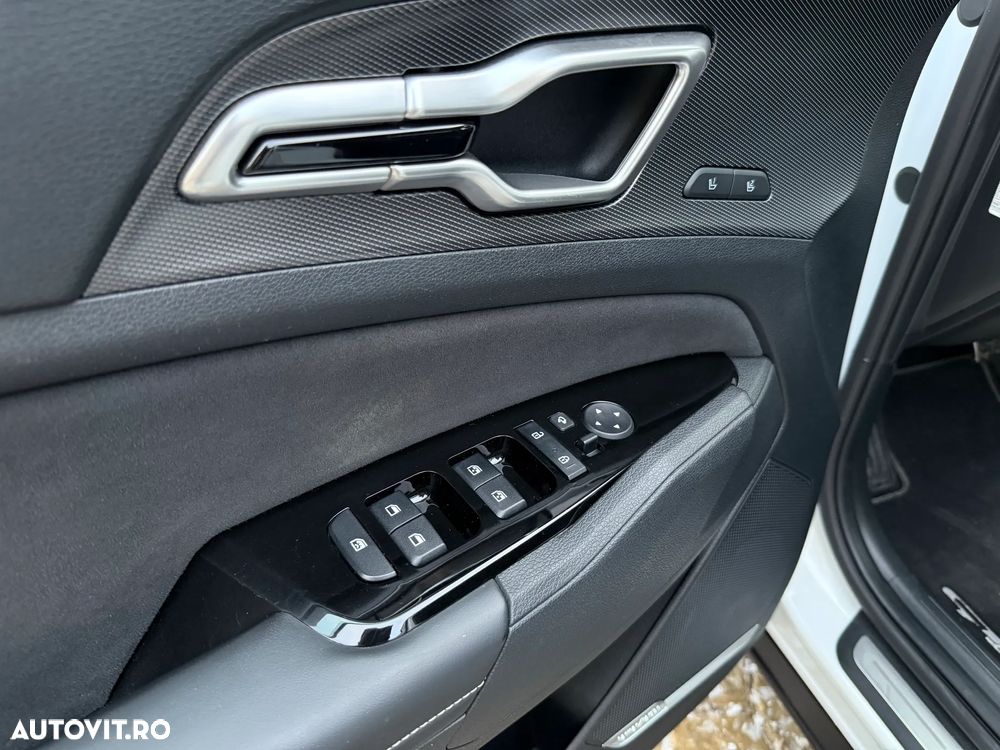 Kia Sportage 1.6 T-GDI PHEV 6AT 4x4 GT Line - 11