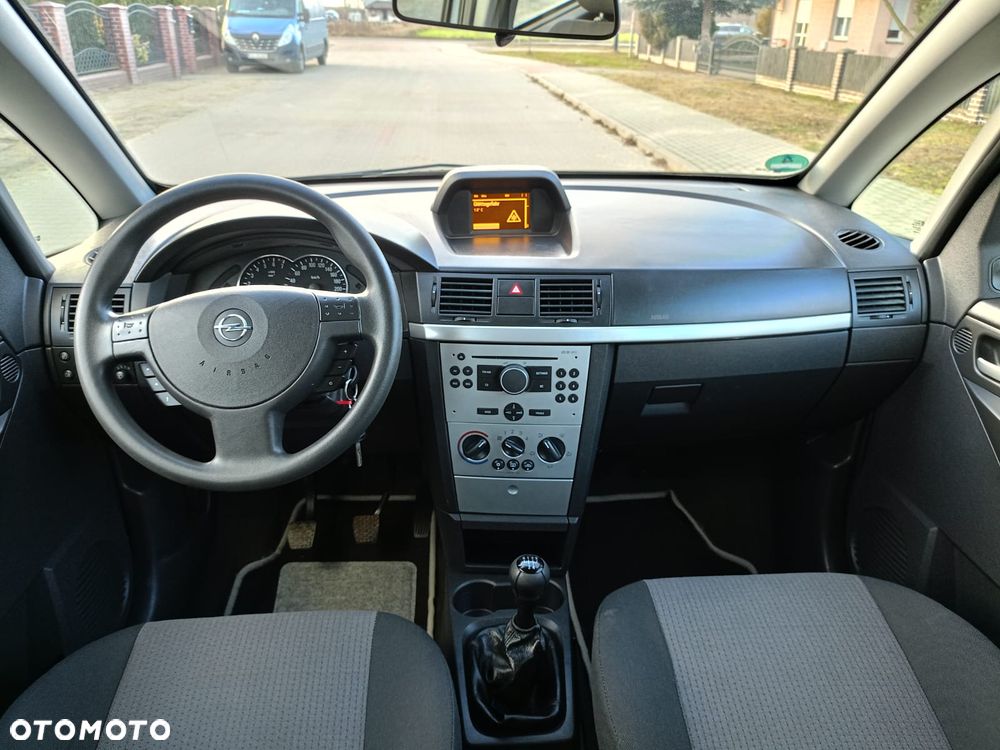 Opel Meriva - 9