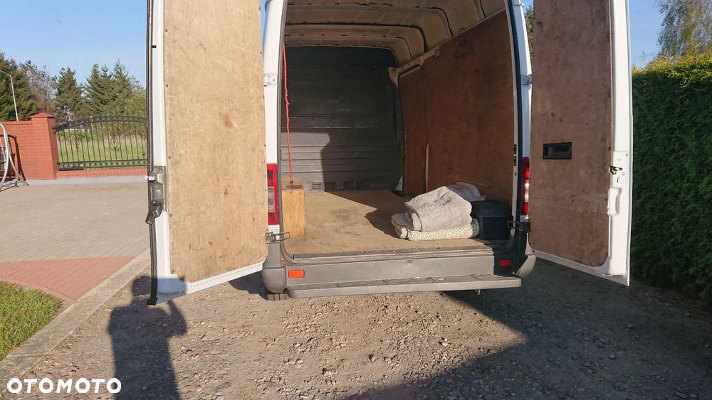 Mercedes-Benz Sprinter - 6