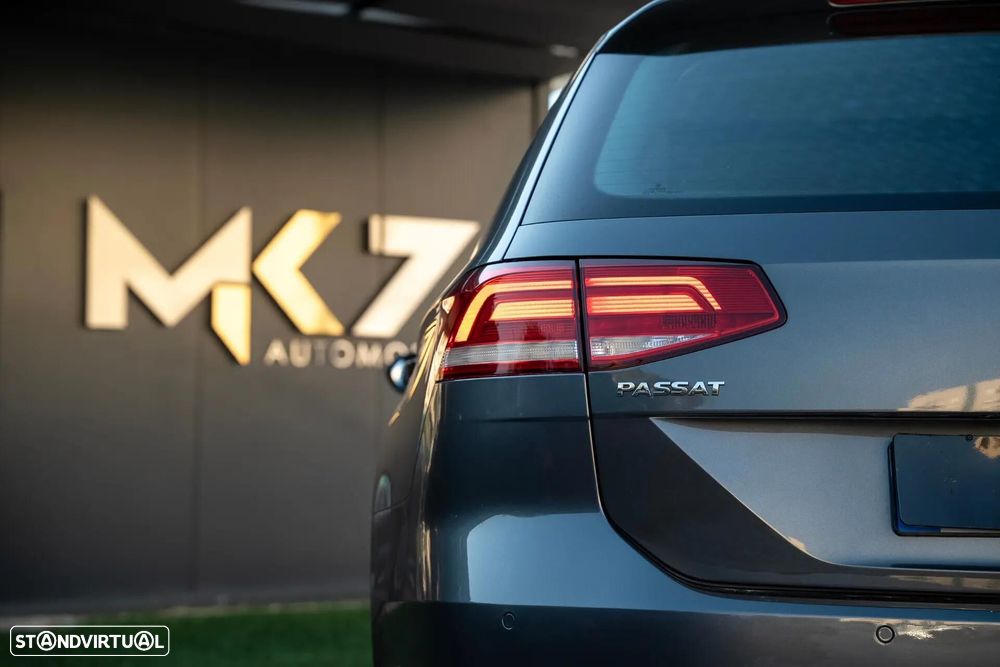 VW Passat Variant 1.6 TDI BlueMotion - 25
