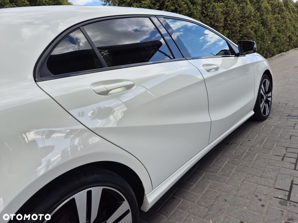 Mercedes-Benz Klasa A 180 Peak Edition - 33