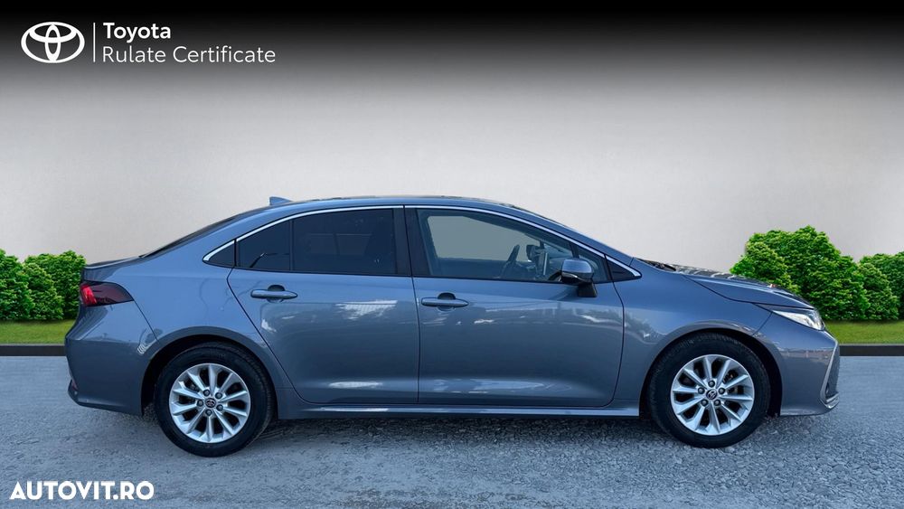 Toyota Corolla 1.8 HSD Dynamic - 6