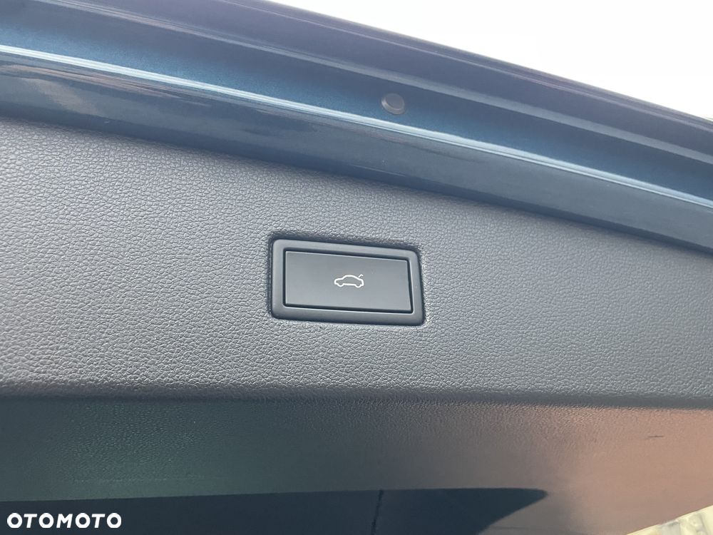 Volkswagen Tiguan 2.0 TDI SCR Life - 33
