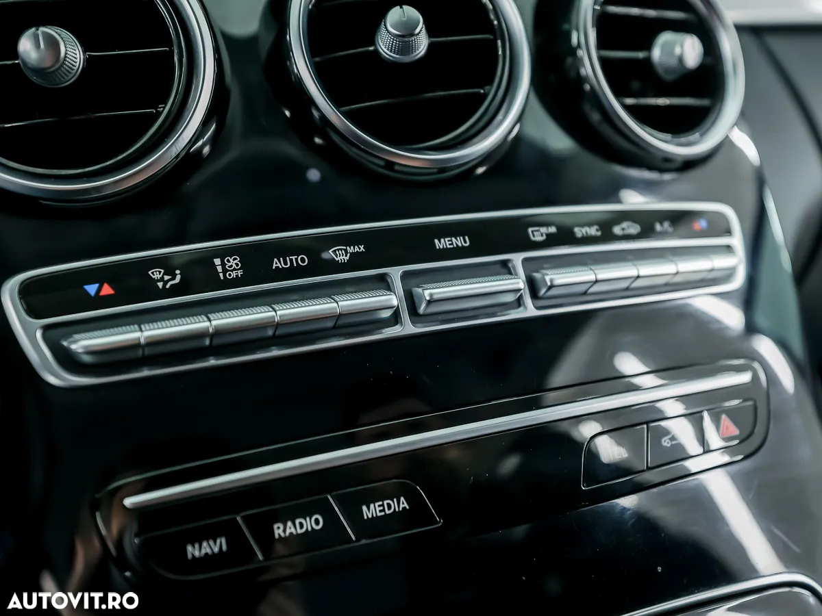 Mercedes-Benz C 180 d T 9G-TRONIC - 23