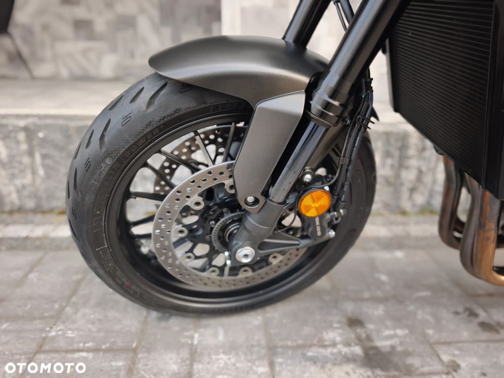 Honda CB - 19