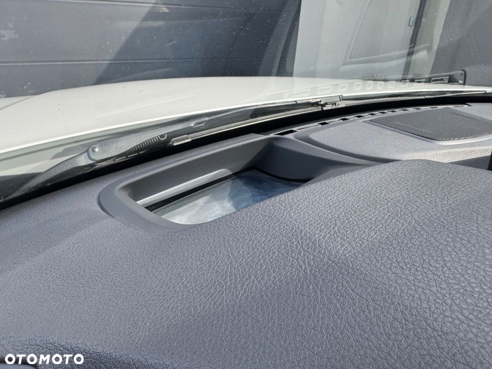 BMW Seria 3 335d xDrive Edition Luxury Line Purity - 26