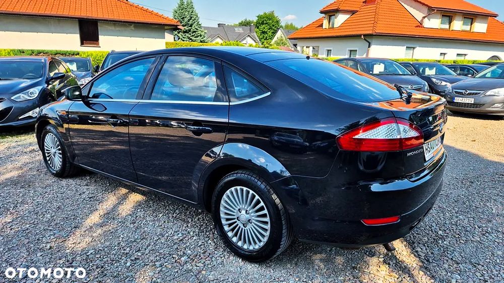 Ford Mondeo - 19