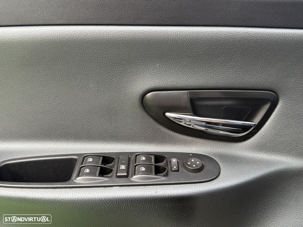 Lancia Ypsilon 1.2 S&S Platinum - 22