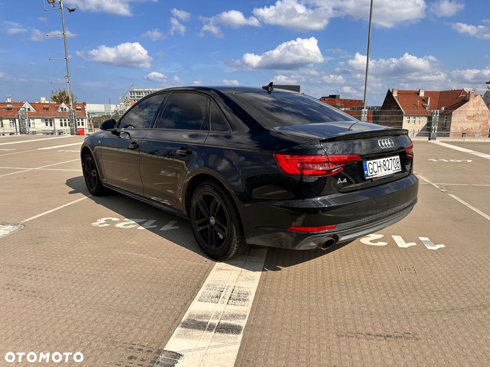 Audi A4 Limousine 2.0 TFSI Quattro Design S tronic - 5