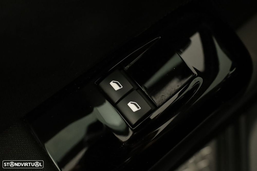 Citroën C3 1.2 PureTech Max - 19