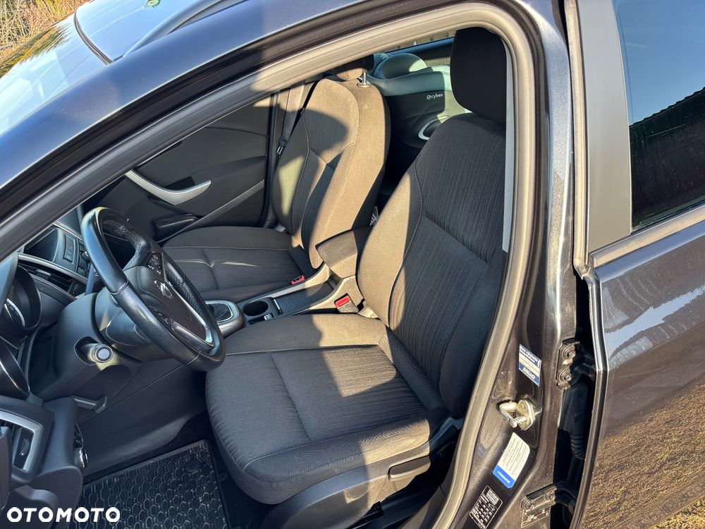 Opel Astra 1.4 T Enjoy - 35