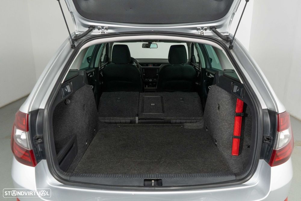 Skoda Octavia Break 1.6 TDi Style - 14