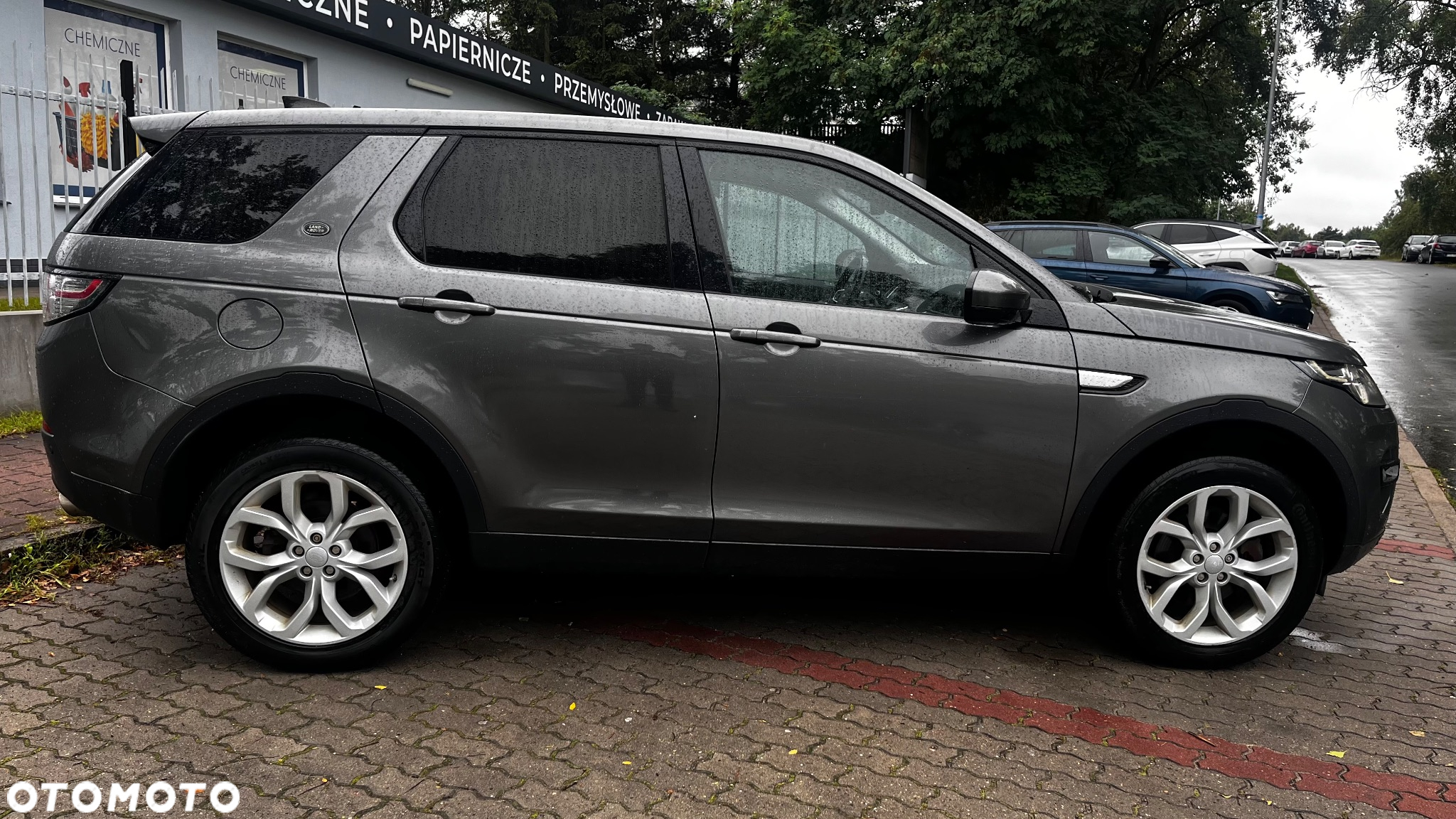 Land Rover Discovery Sport 2.0 TD4 HSE - 6