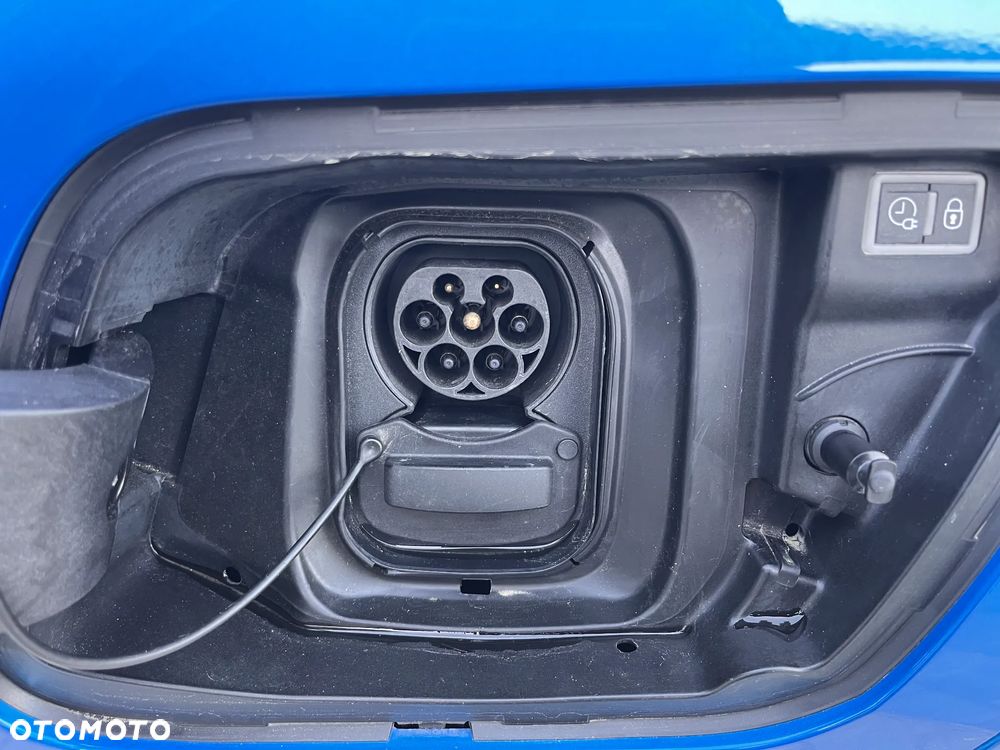 Peugeot 2008 54kWh GT Exclusive - 35