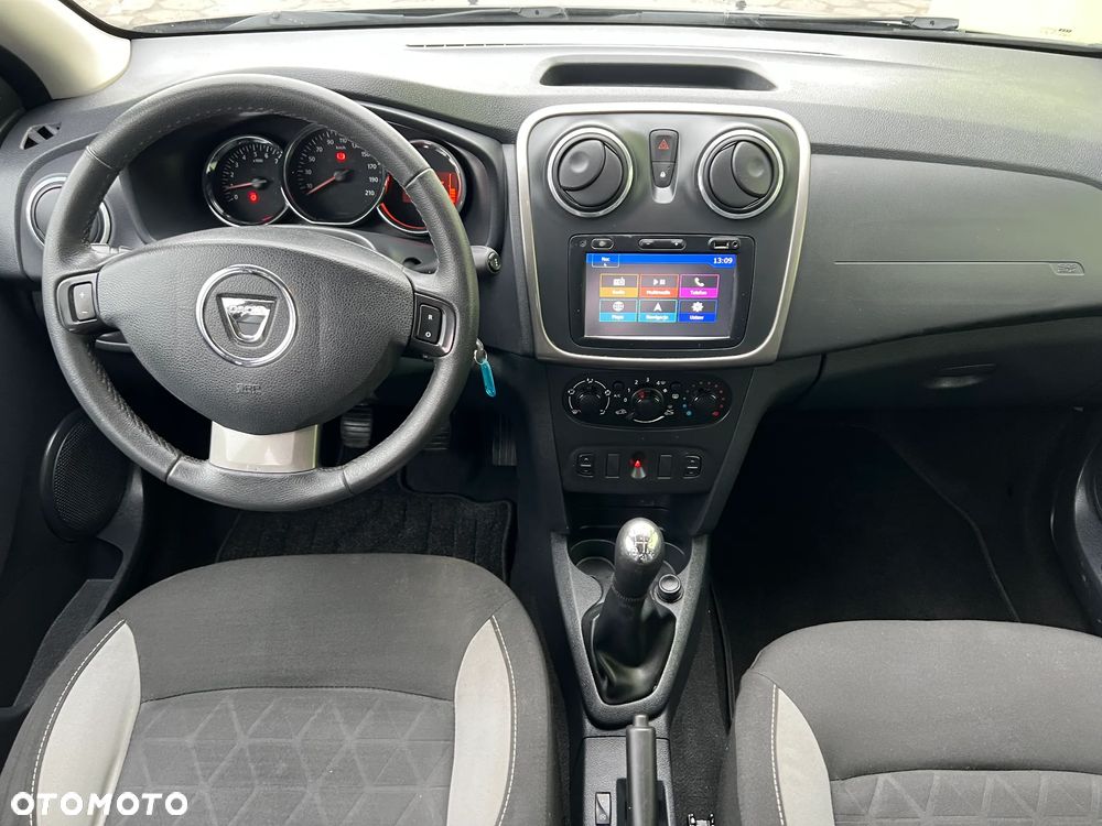Dacia Sandero Stepway - 9