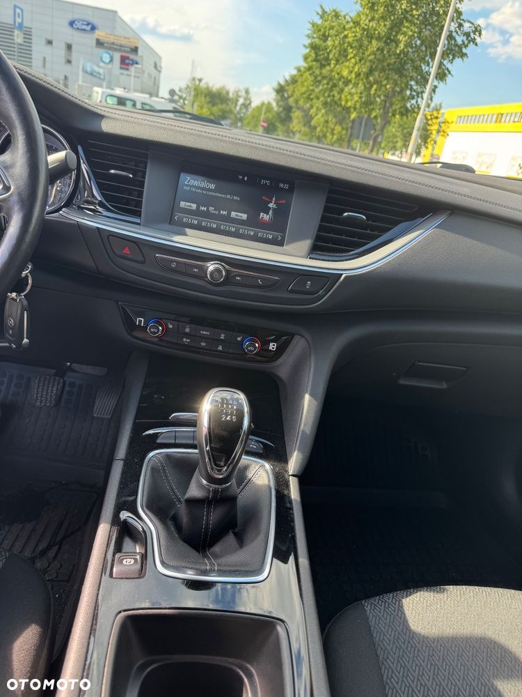 Opel Insignia 1.5 T GPF Enjoy S&S - 13