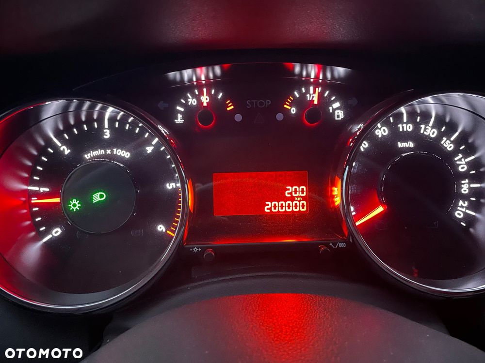 Peugeot 5008 HDI FAP 115 Family - 14