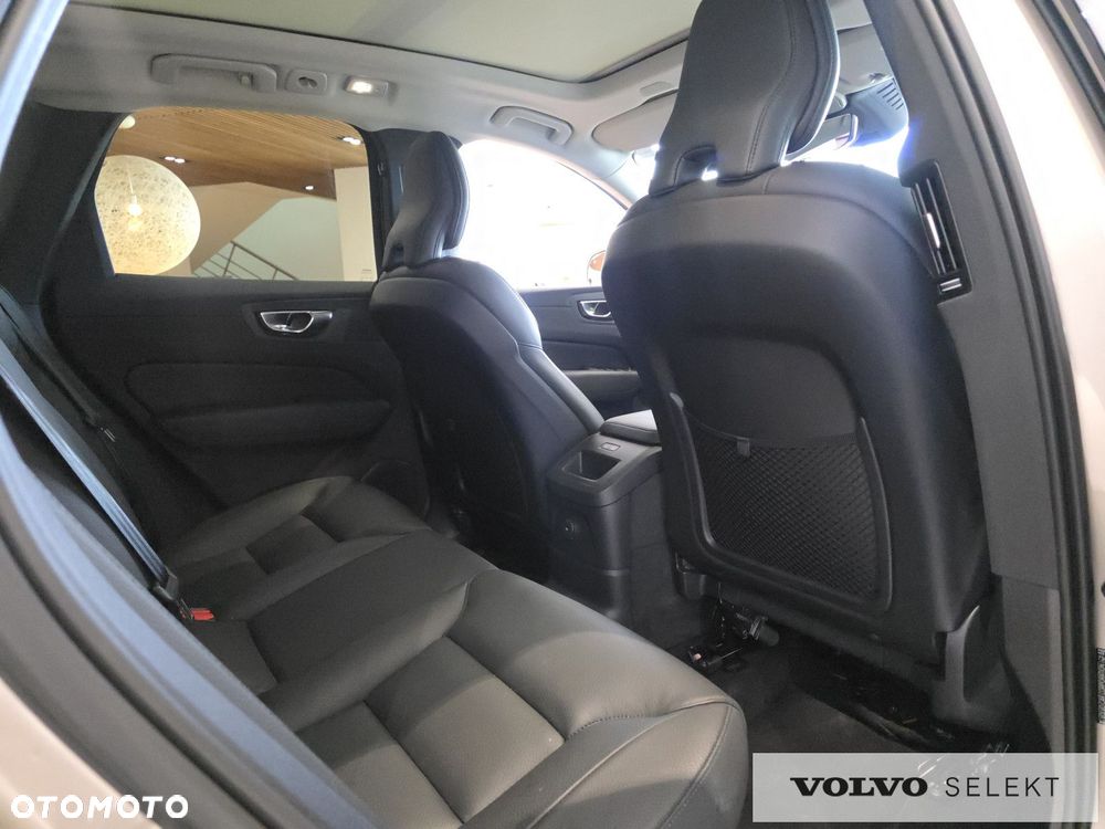 Volvo XC 60 - 20