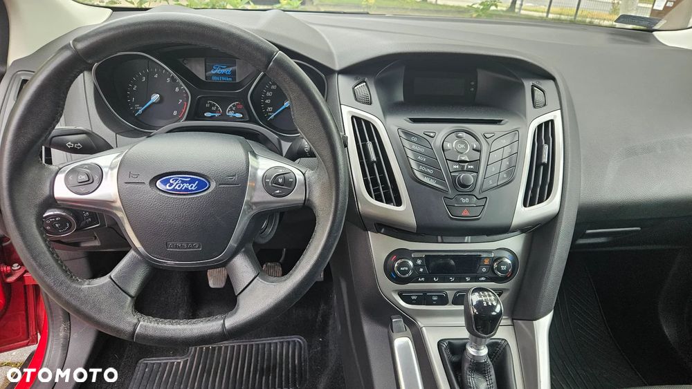 Ford Focus 1.0 EcoBoost Trend - 9